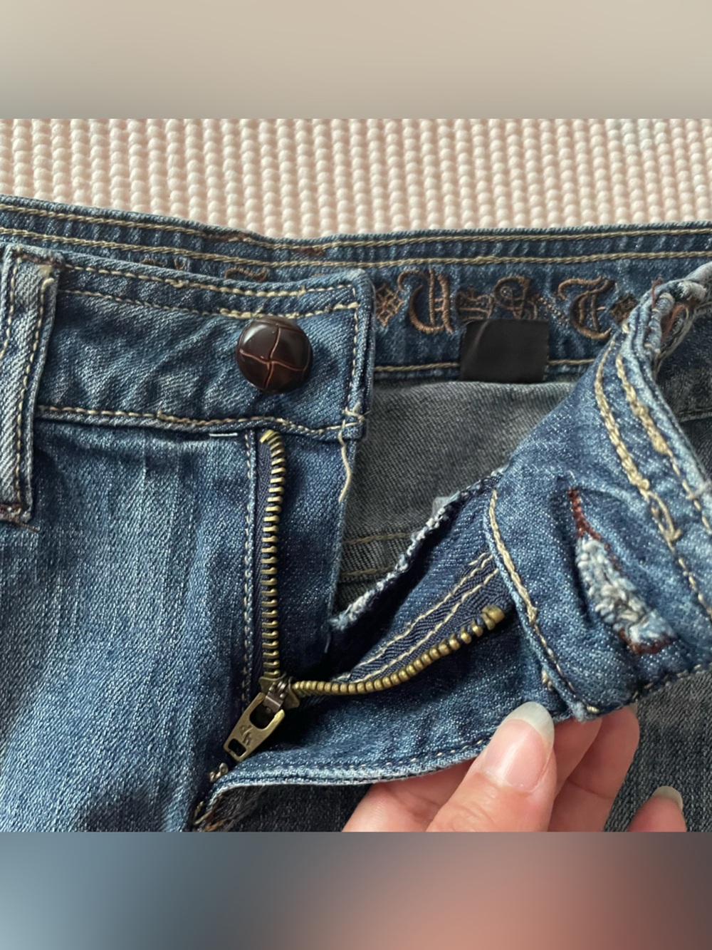 Dollhouse distressed denim mini skirt size 7 - Picture 6 of 7